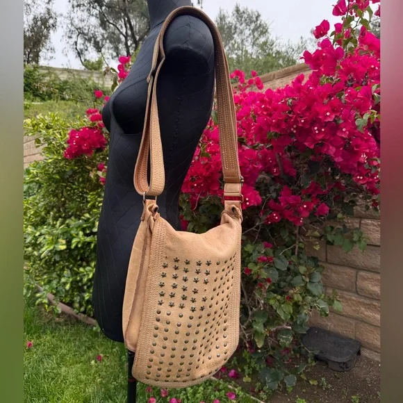 Bed Stu Cobbler Series Genuine Leather Bag with Brass Studded American Flag - Picture 3 of 13